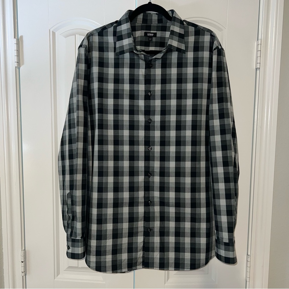 Express Men’s Button Down Shirt